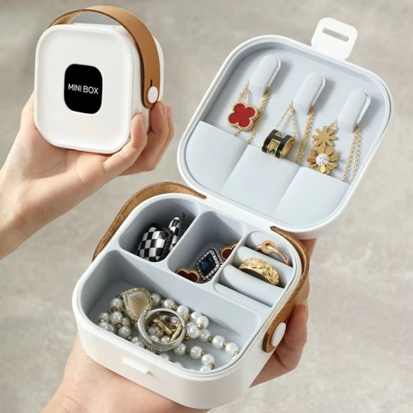 Portable Jewelry Organizer Box with mirror – compact travel storage for rings, earrings, necklaces – stylish and multi-functional design
